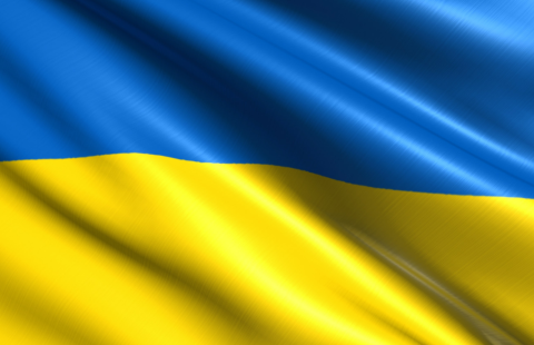 Lähikuva Ukrainan lipusta.