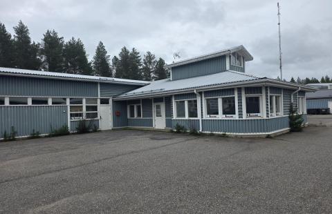 Julkisivu
