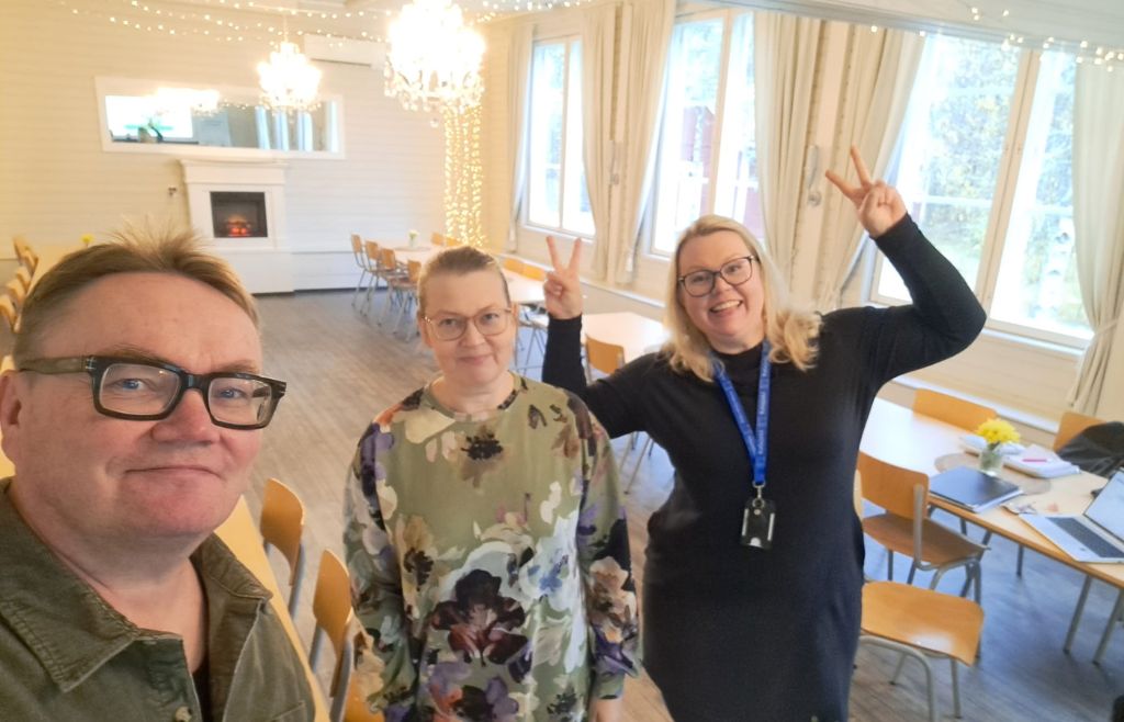 Vatupassi-projektin asiantuntijat Sami, Anne-Mari ja Anna.